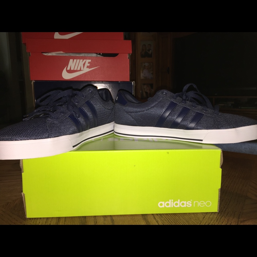 Brand new adidas tennis shoes